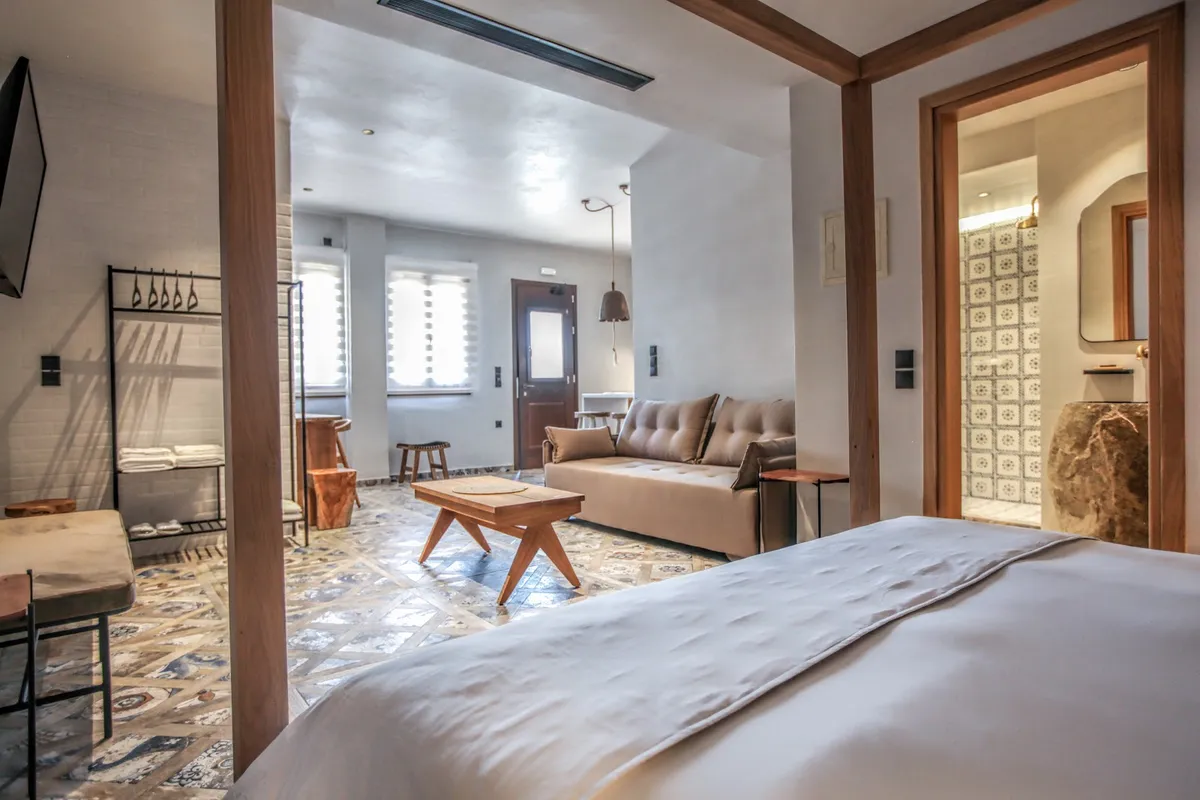 Meteora Heaven and Earth Kastraki premium suites, Meteora interior view