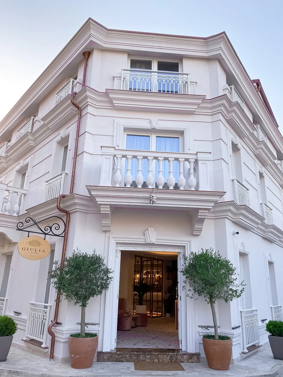 Moenia Boutique Hotel, Durres interior view