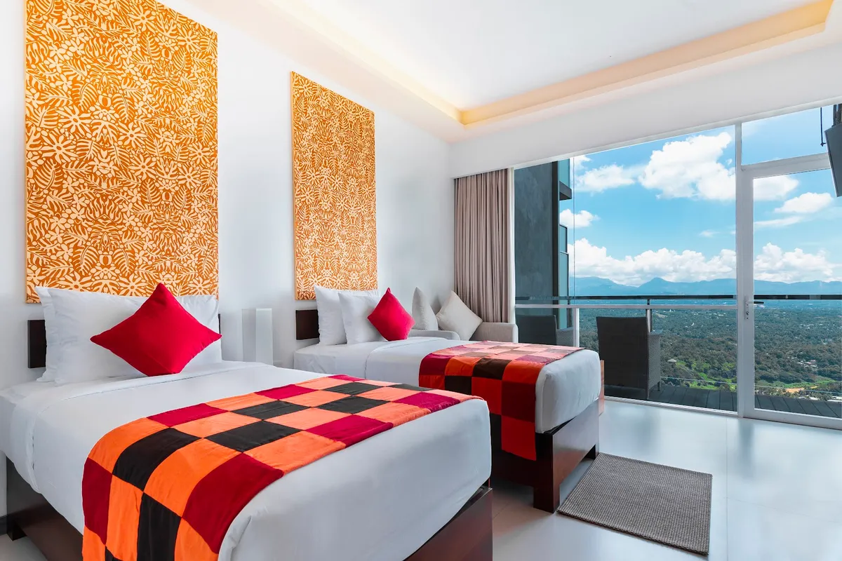 Mount Blue Kandy, Kandy interior view