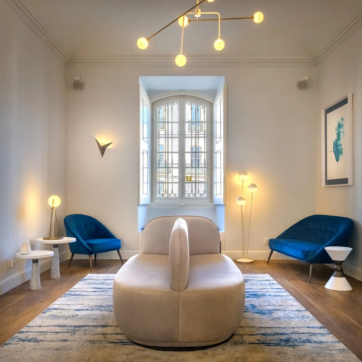 MouraSuites Hotel, Evora interior view