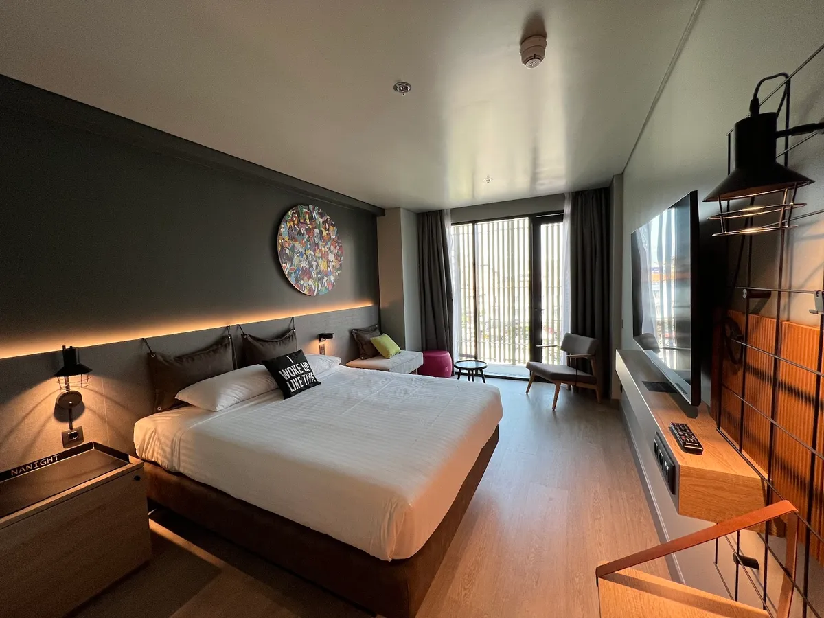 Moxy Athens City, Athens interior view