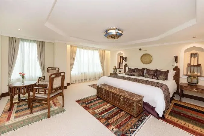Nairobi Serena Hotel, Nairobi interior view