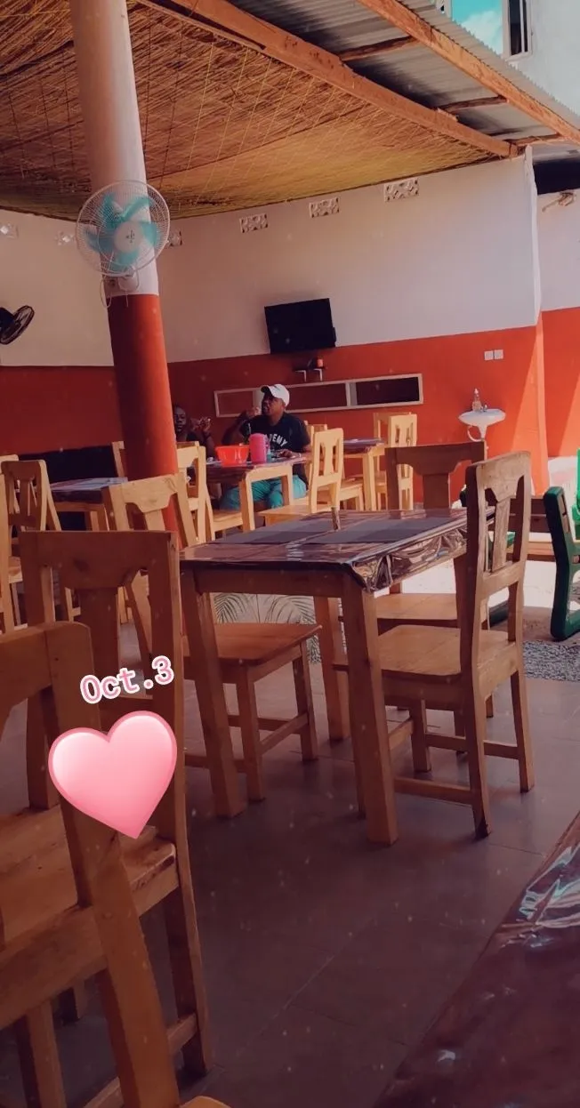 NEGO TRANS FOOD, Ouidah interior view