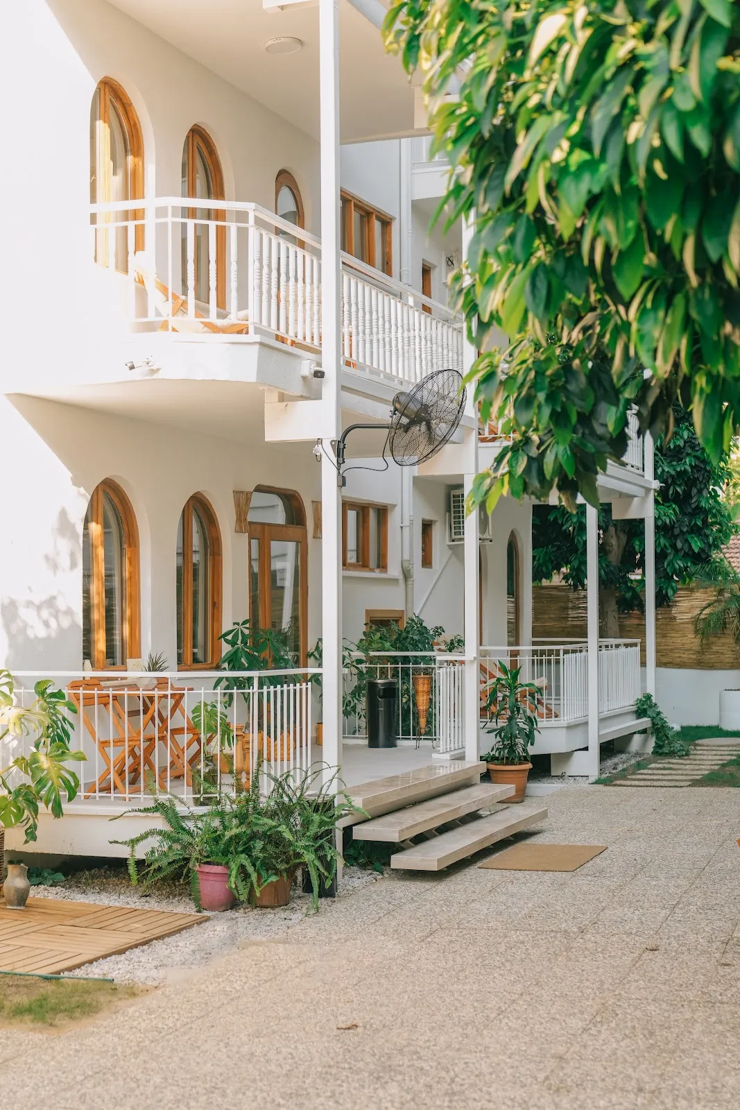 Nephos Beach Hotel, Side interior view