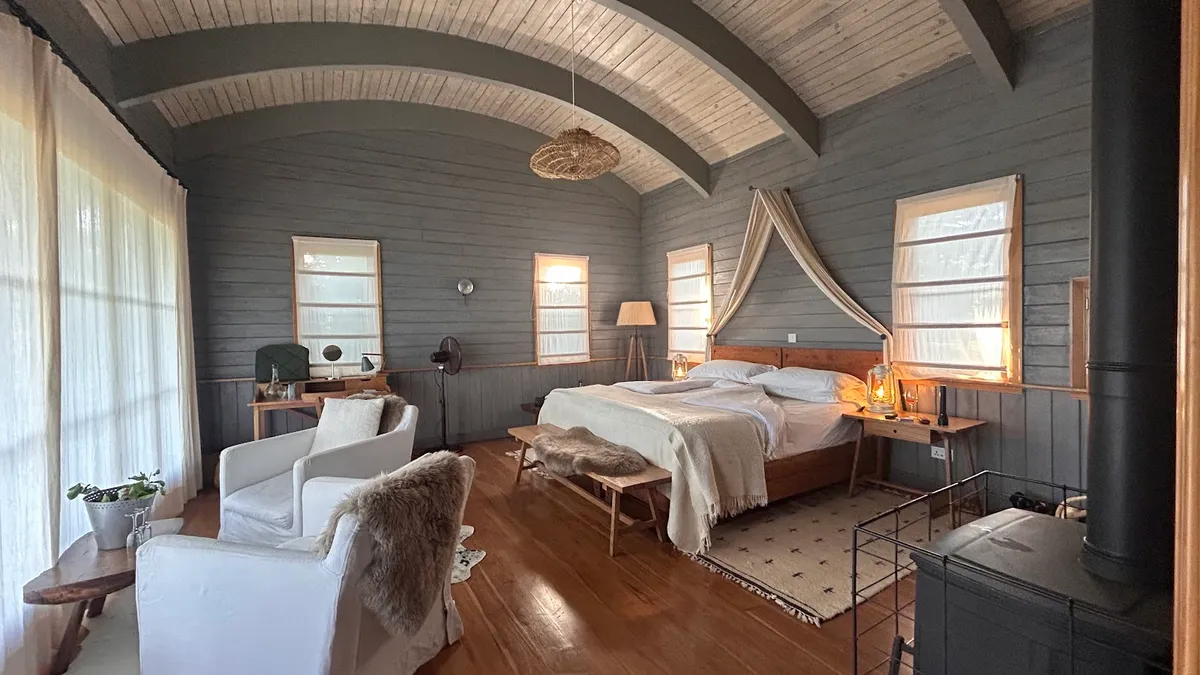 Nomad Tanzania - Entamanu, Ngorongoro, Ngorongoro interior view