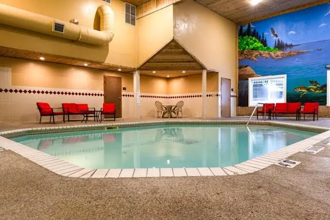 Norland Inn Suites Roseau - King Room, Roseau interior view