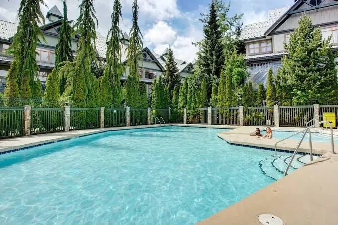Northstar Townhouse in Village. Pool/Hot Tub/Parking. Sleeps 7-8, Whistler interior view