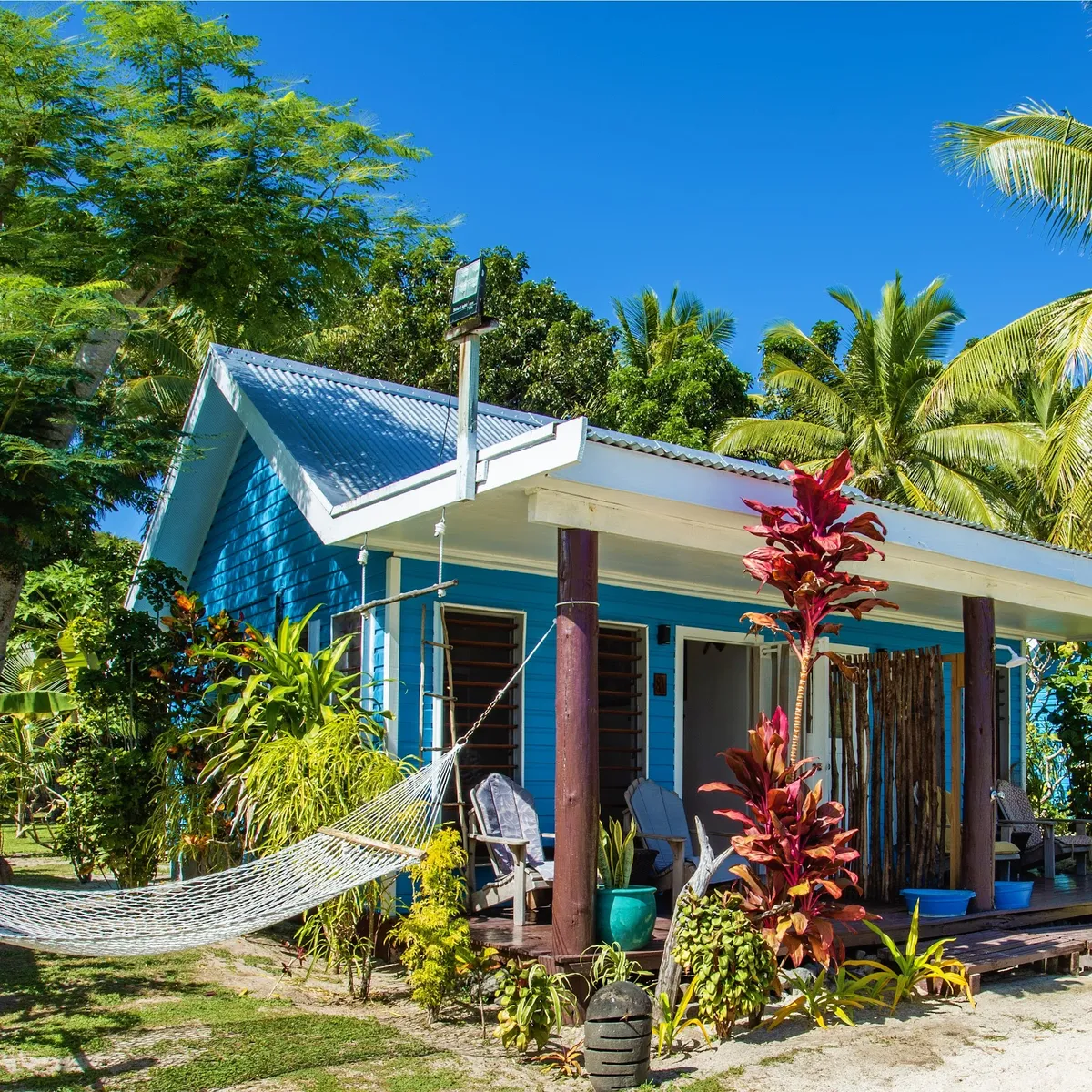 Oarsman's Bay Lodge, Yasawa Islands interior view