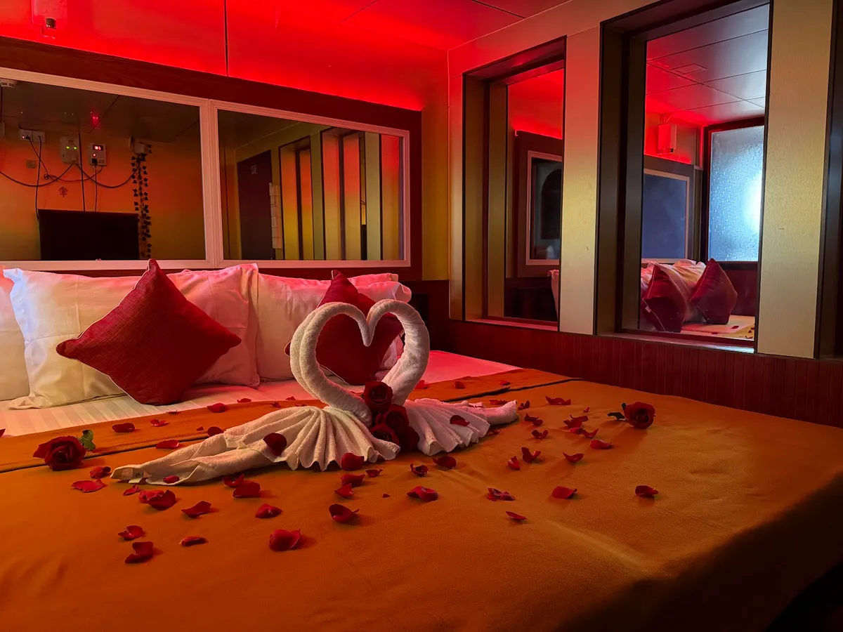 Oasis Floating Hotel Yangon, Yangon interior view