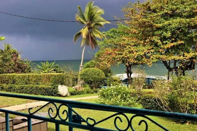 OCEAN-SI Mansion - Studio with Ocean View, Kribi interior view