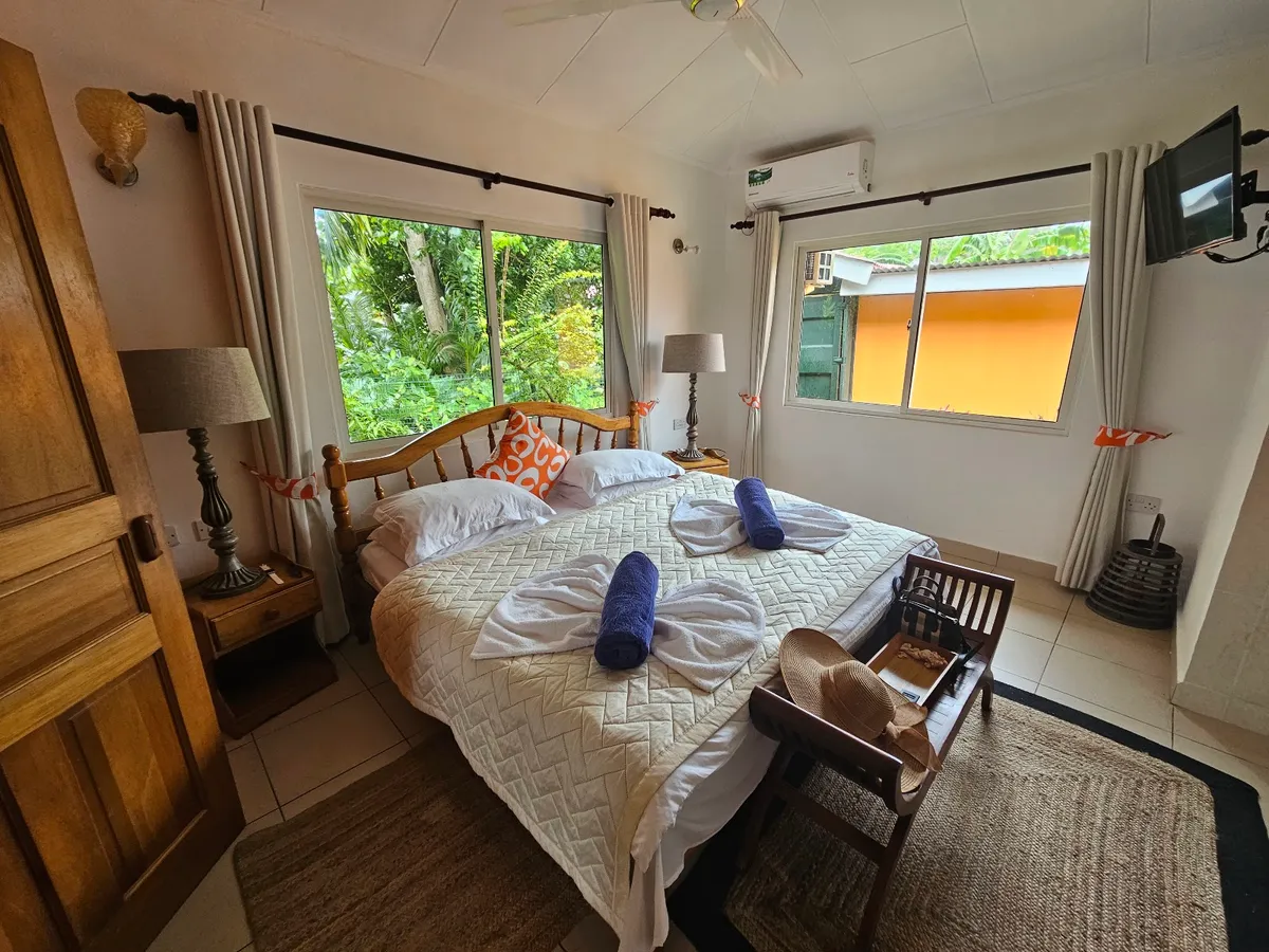 Oceane L'union Villa, La Digue interior view