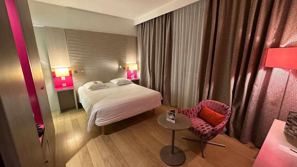 Oceania Hôtel de France Nantes, Nantes interior view