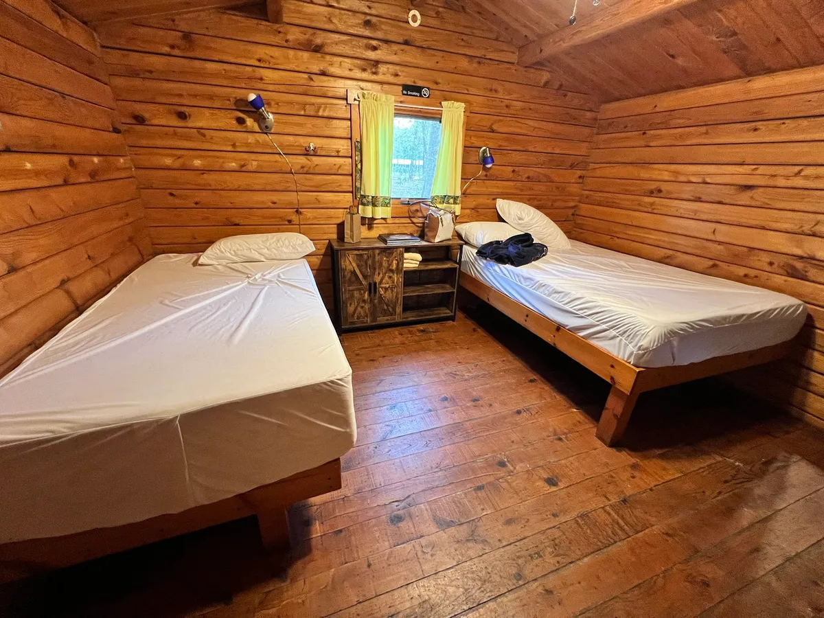 Okefenokee Pastimes Cabins and Campground, Nassau interior view