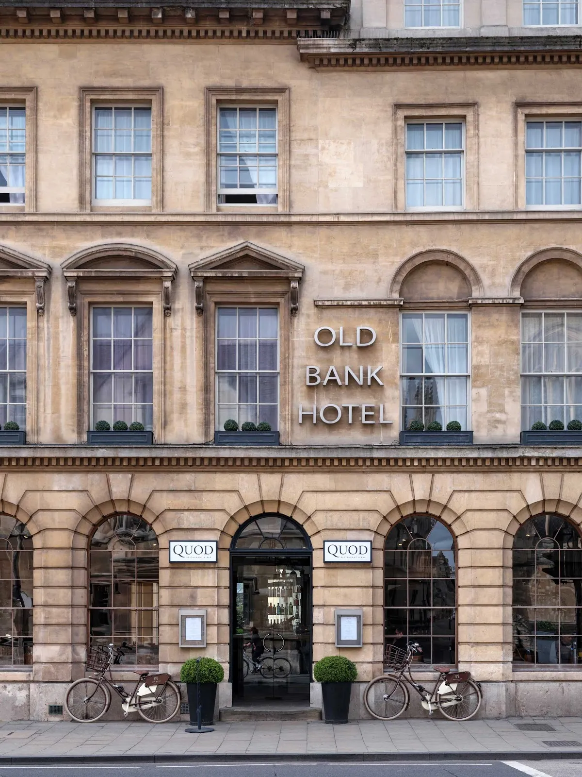 Old Bank Hotel, Oxford interior view
