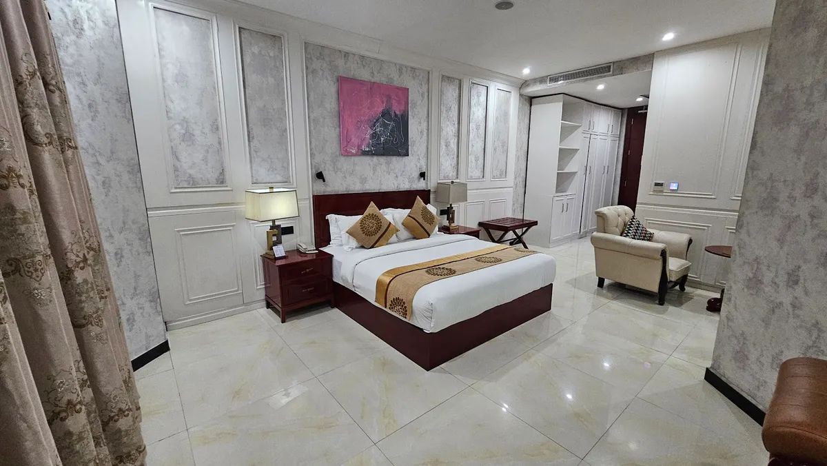OSBORN LA-PALM ROYAL RESORT, Port Harcourt interior view