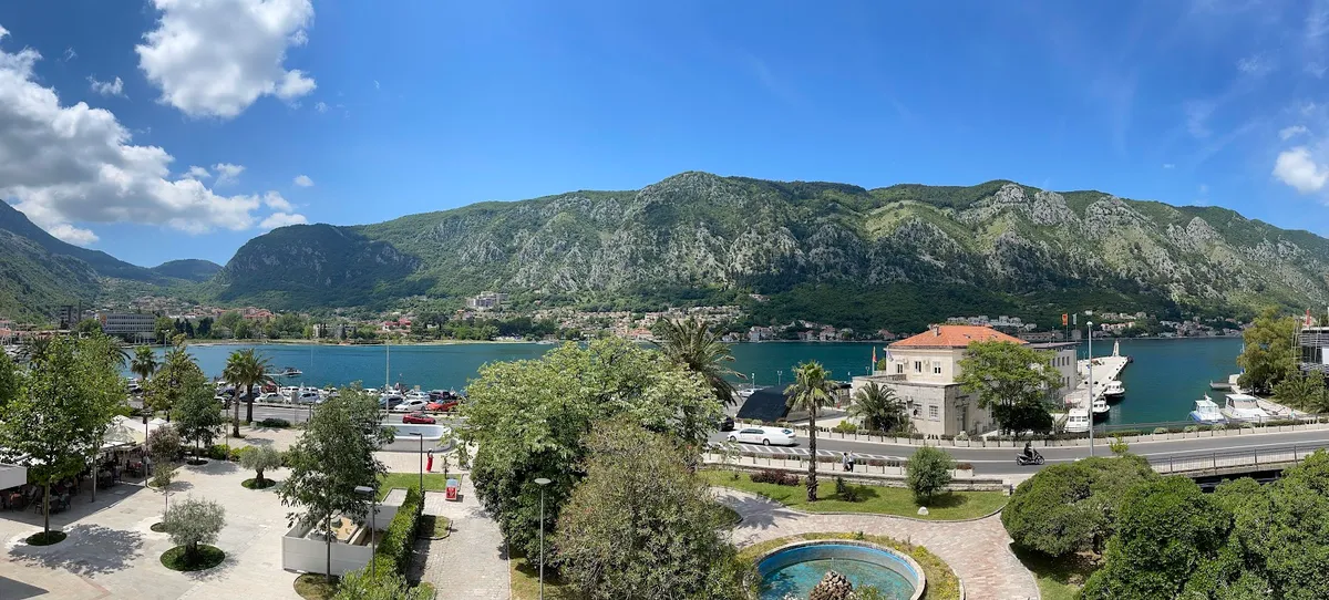 Palazzo Drusko Deluxe Rooms, Kotor interior view