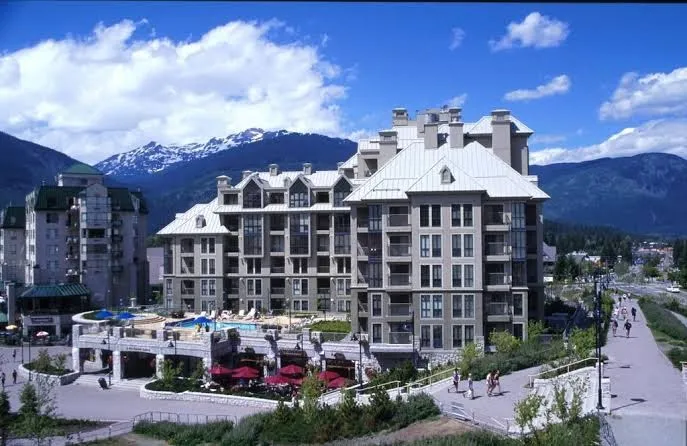 Pan Pacific Whistler Mountainside, Whistler interior view
