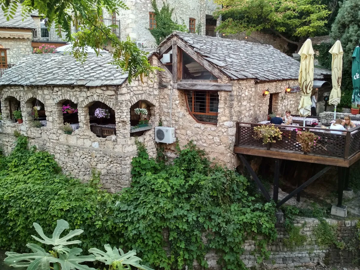 Pansion Ladybird Bubamara, Mostar interior view