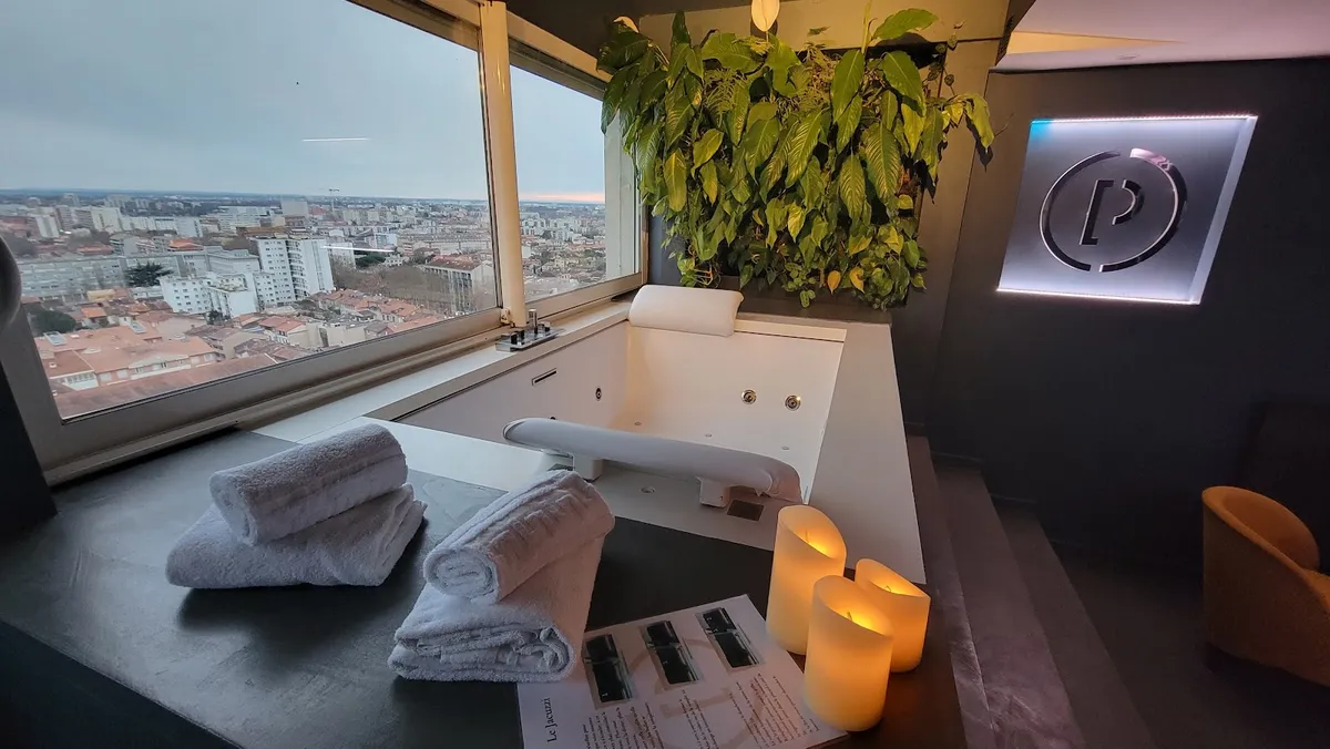 Parenthèse Concept Room - Lofts avec SPA Privatifs, Toulouse interior view