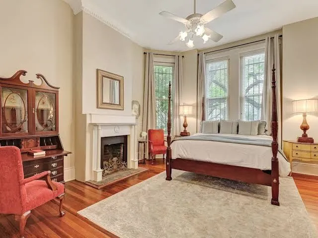 Parlor on Lafayette, Savannah interior view