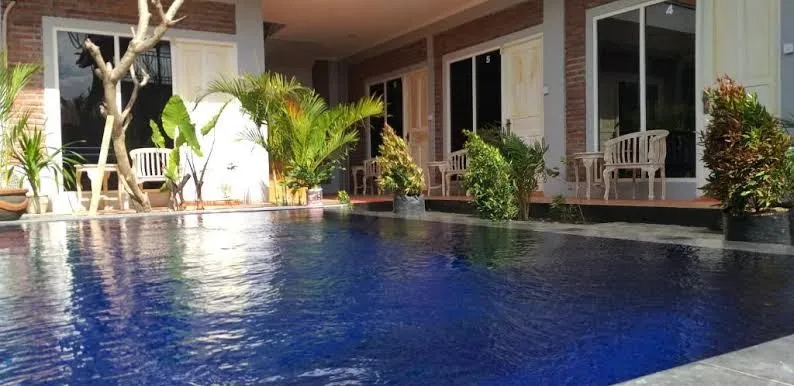 PD Bali Guesthouse - Deluxe Room, Canggu interior view