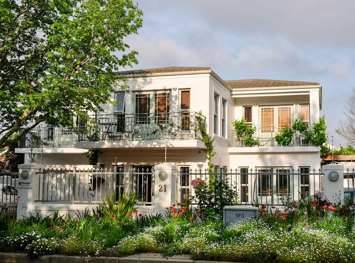 Penelope's Stellenbosch, Stellenbosch interior view
