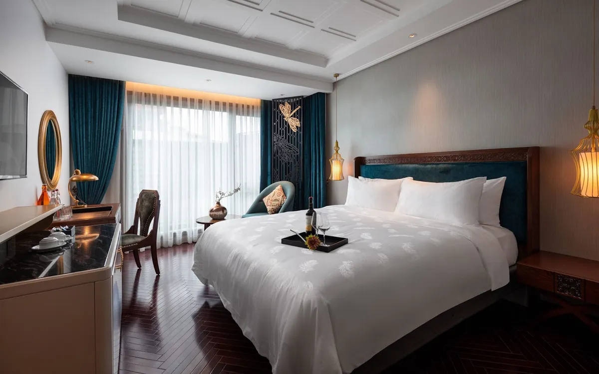 Peridot Grand Luxury Boutique Hotel, Hanoi interior view