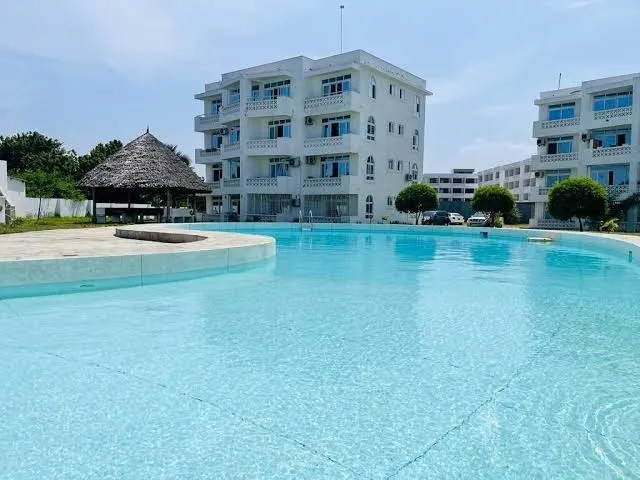 Petit Paradis, Malindi interior view