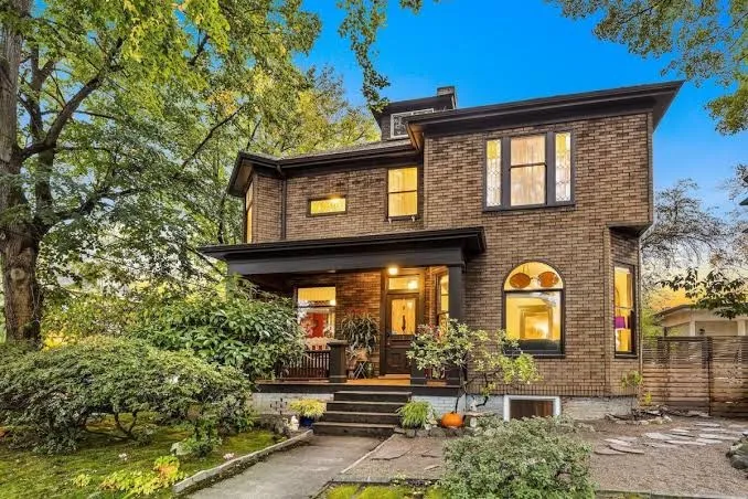 Pine Manor | Eclectic Victorian w/ Luxe Amenities, Bridgetown interior view