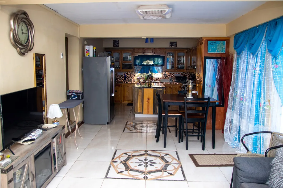 PRI Guest House, Kingstown interior view