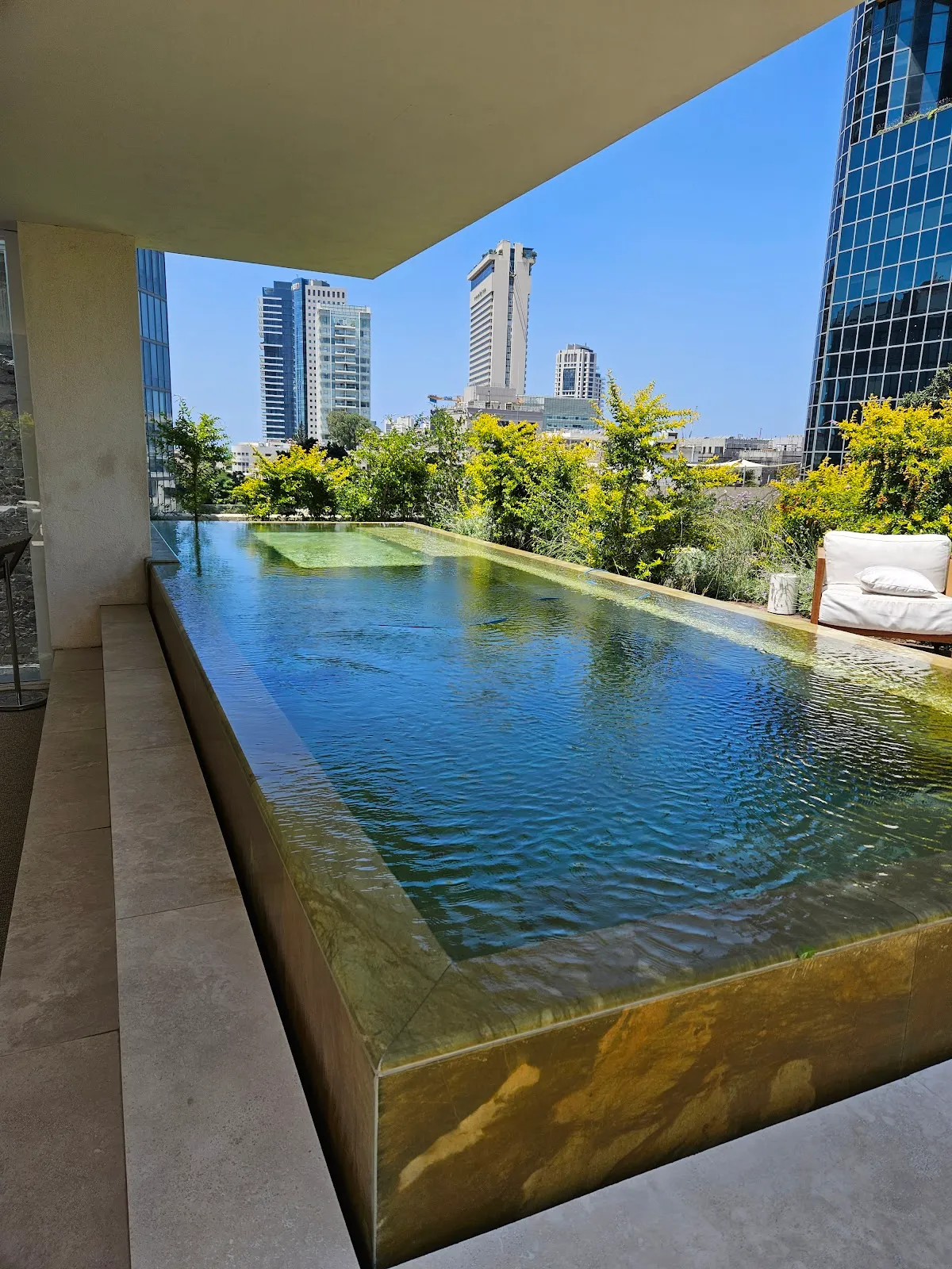 R48 Hotel and Garden, Tel Aviv interior view