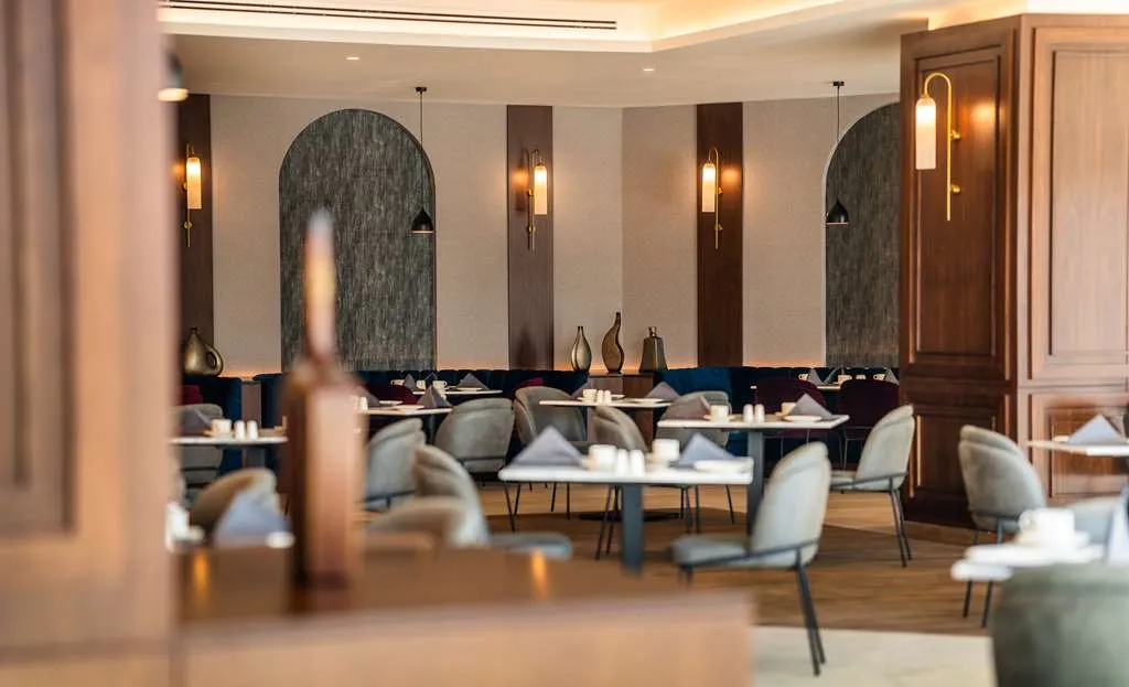 Radisson Blu Hotel, Amman Galleria Mall, Amman interior view