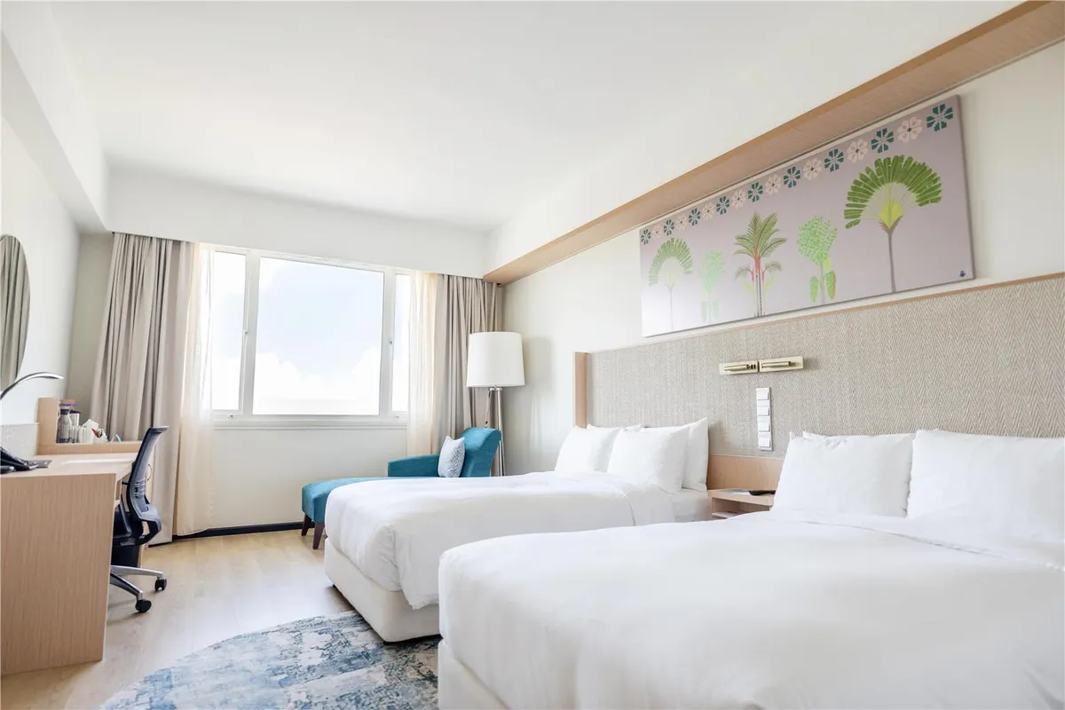 Radisson Hotel Brunei Darussalam, Bandar Seri Begawan interior view