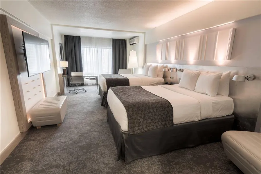 Radisson Hotel Trinidad, Port Of Spain interior view