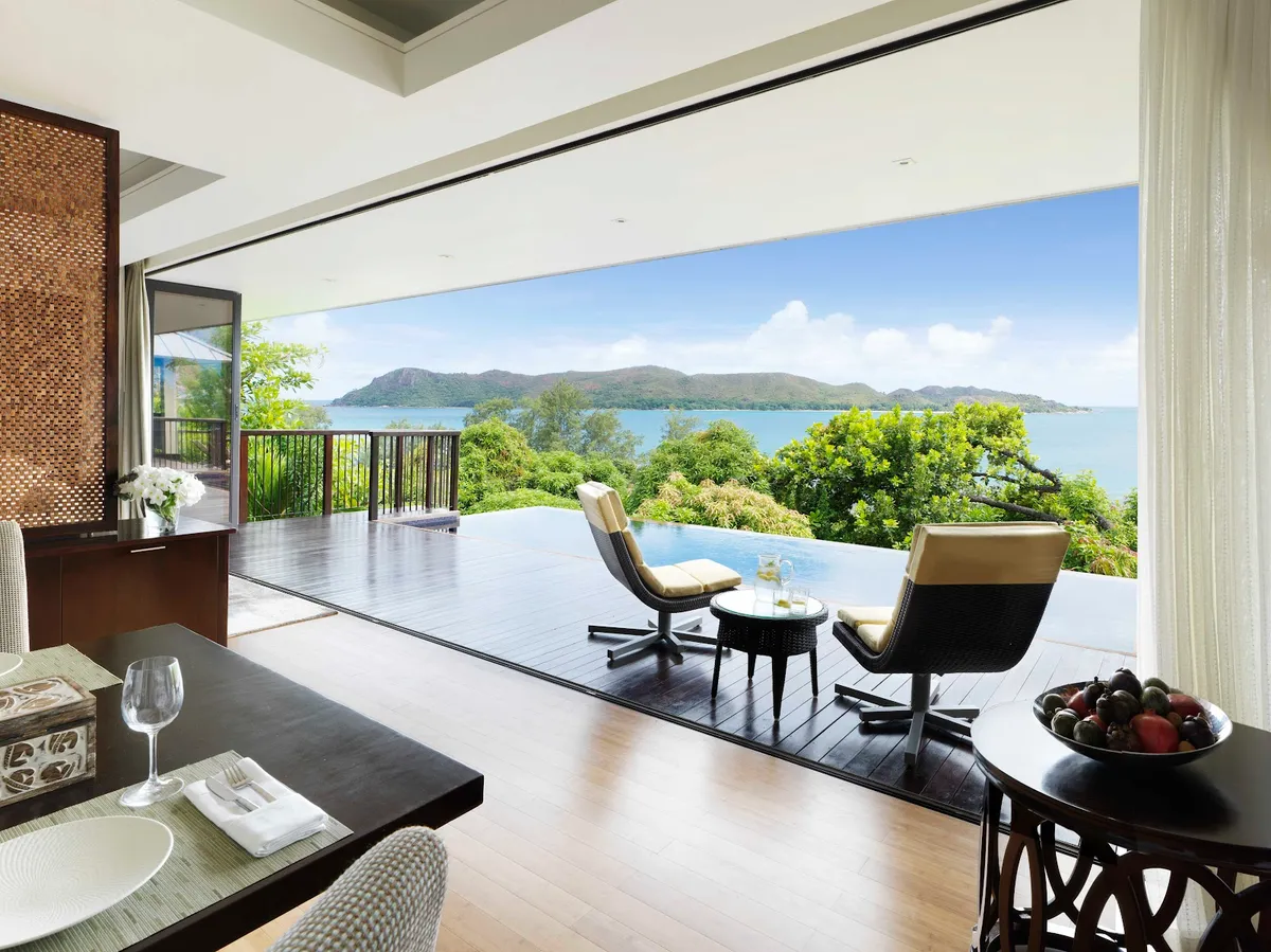Raffles Seychelles, Praslin interior view