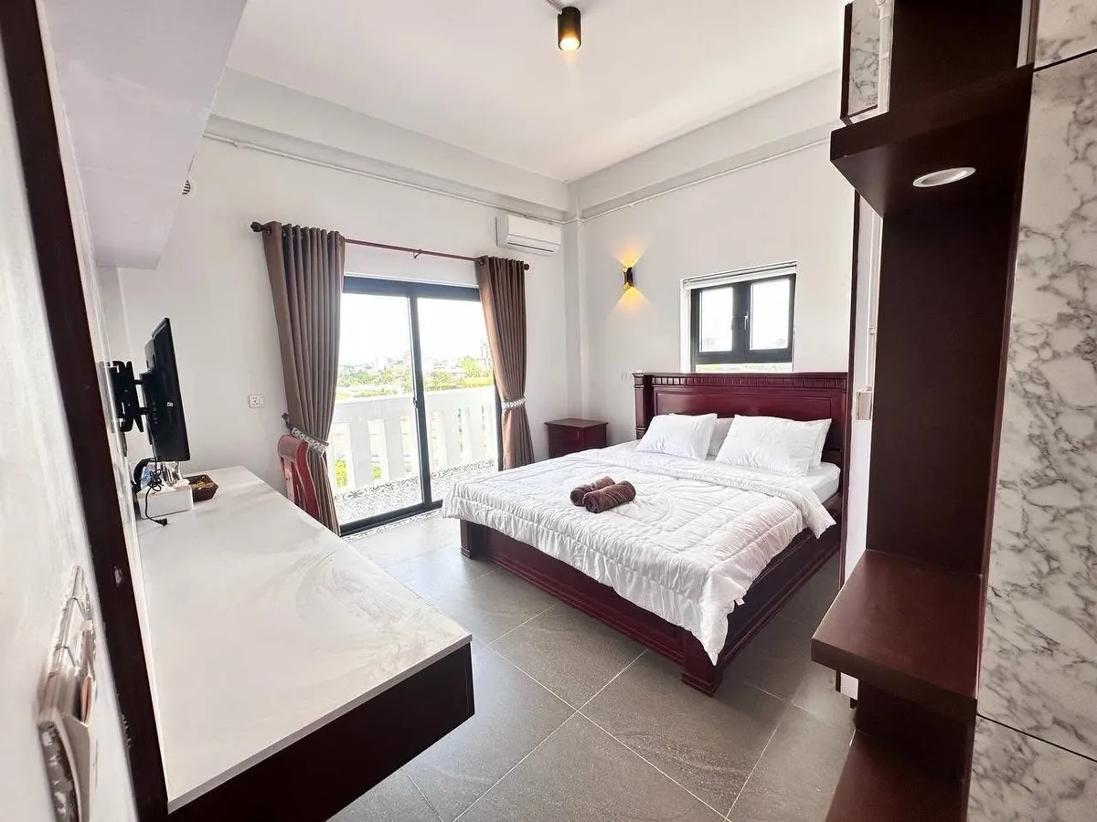 Ranisa Kampot, Kampot interior view