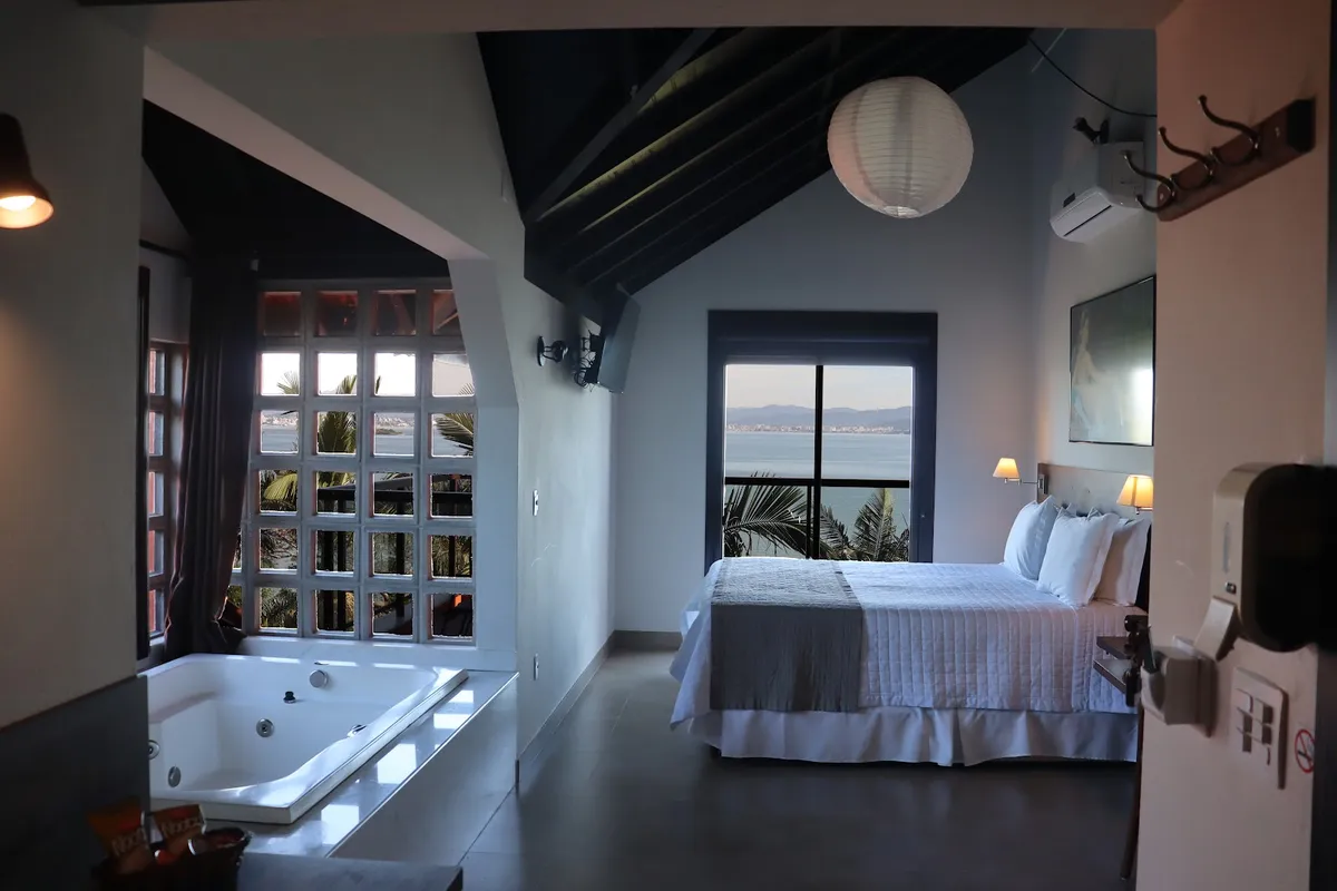 Refúgio do Cacupé, Florianopolis interior view