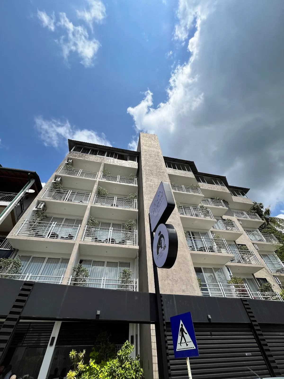 Regent Heights, Kandy interior view