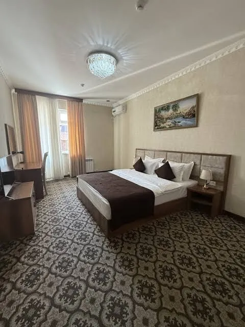 Reikartz Fergana, Fergana interior view