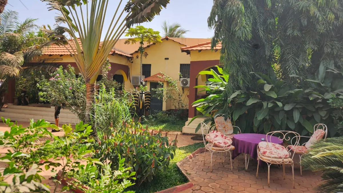 Résidence TANOUDJA, Bobo Dioulasso interior view