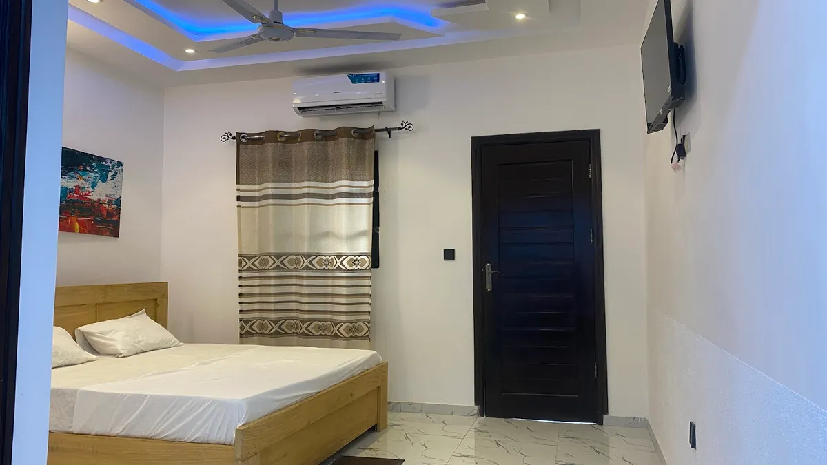Residence The Champion 2, Ouidah interior view
