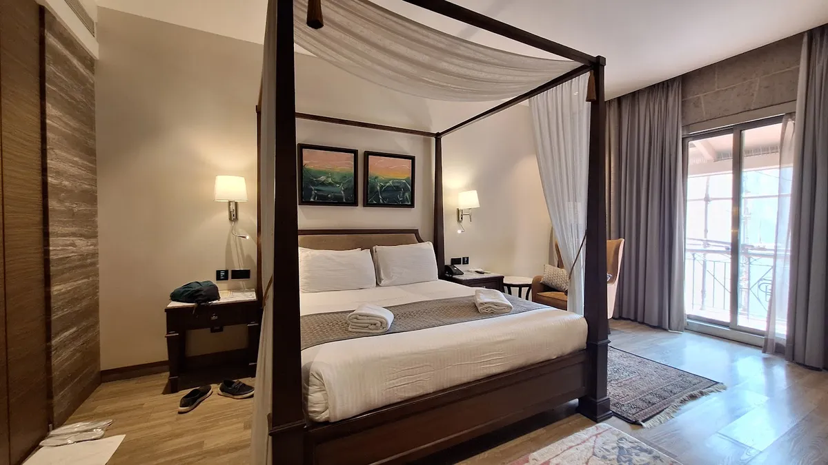 Residency Hotel Fort, Mumbai, Mumbai interior view