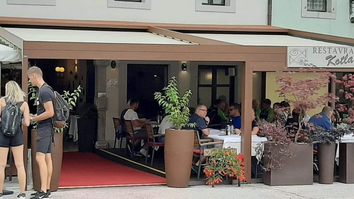 Restavracija KOTLAR, Bovec interior view