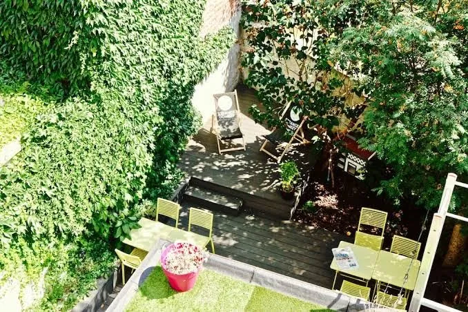 Rock Lobster Guesthouse, Antwerp interior view