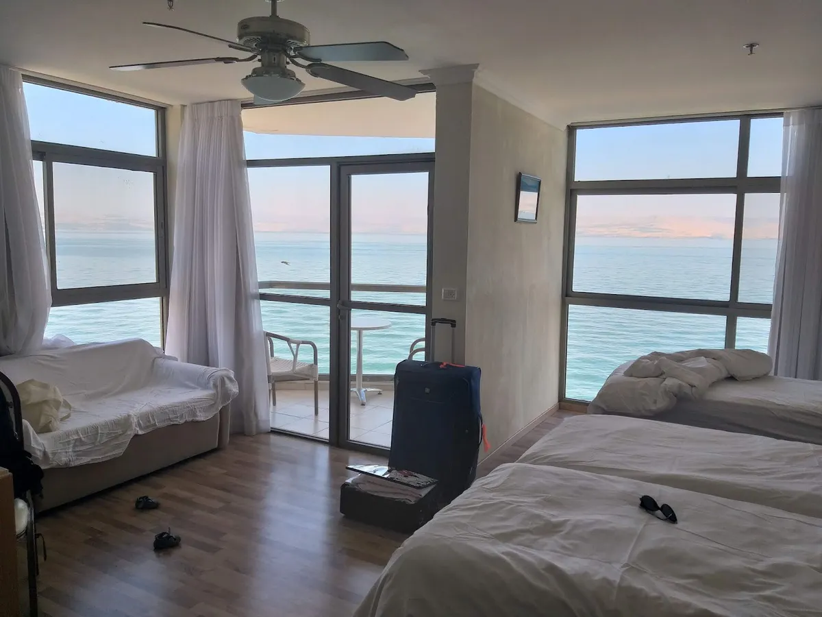 Ron Beach Hotel, Tiberias interior view