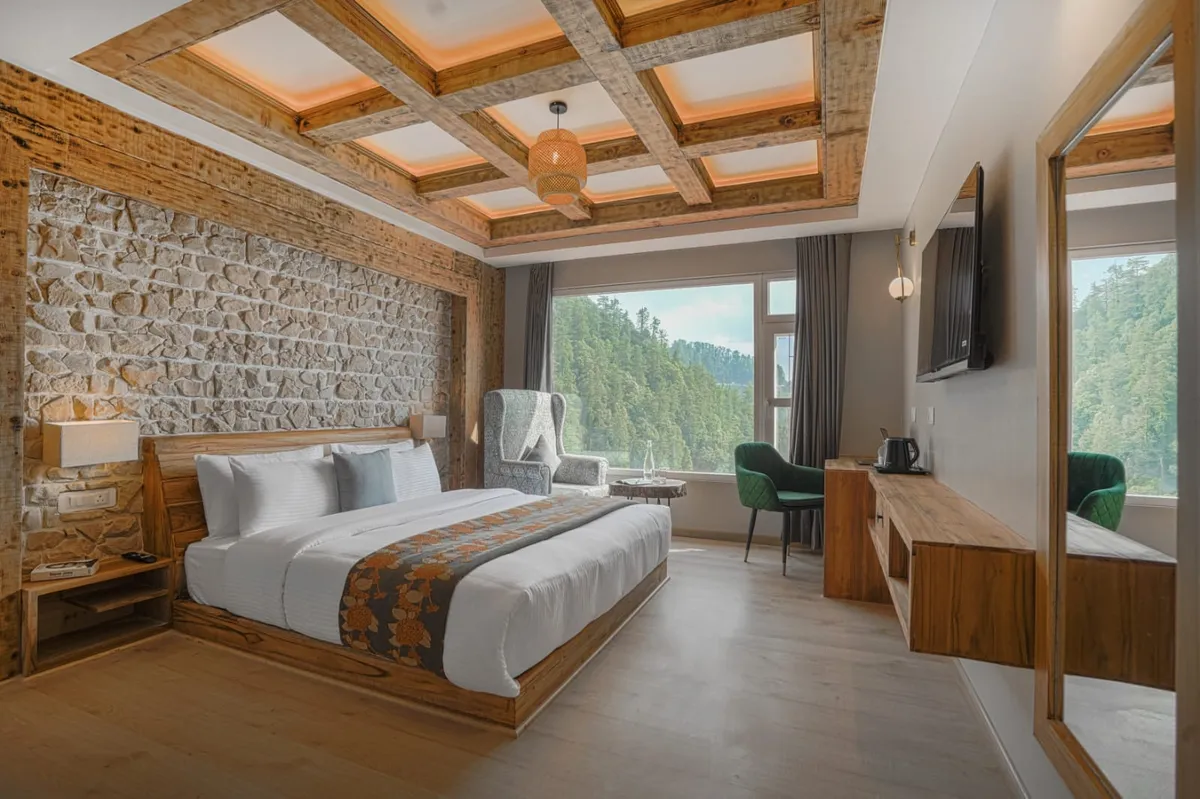 Saanjh The Musical Sunset | RUA Cafe & Lounge, Shimla interior view