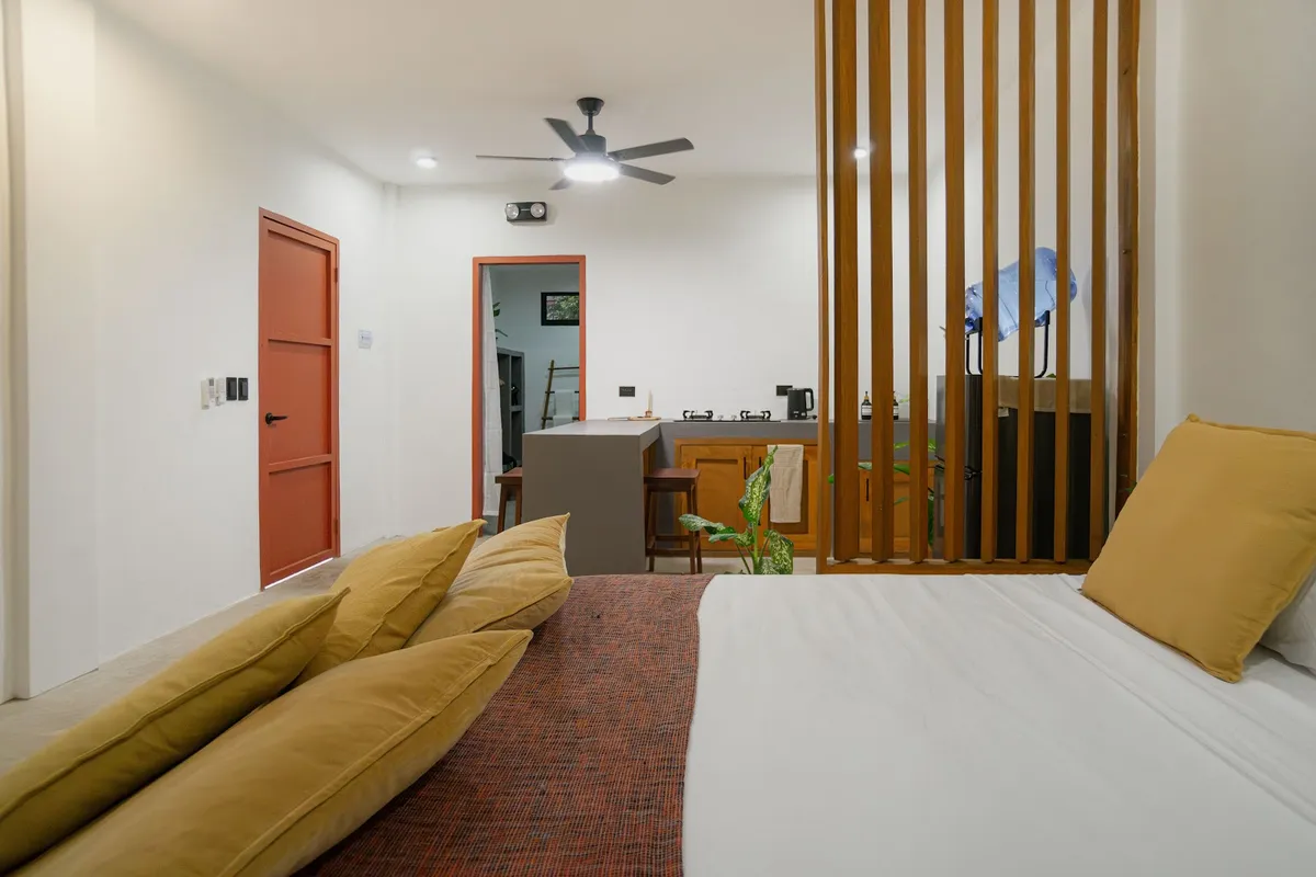 SAMPA, El Nido interior view