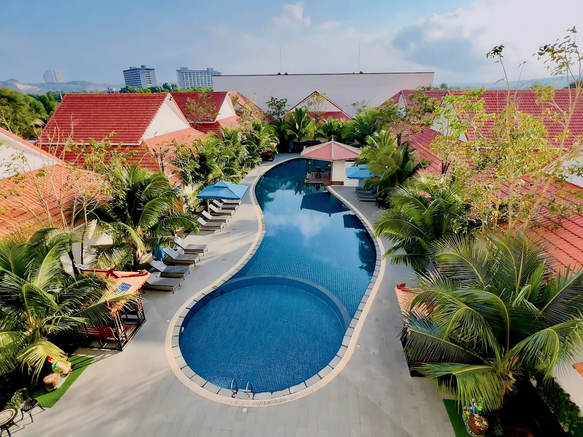 Sea Breeze Hotel & Villa, Sihanoukville interior view