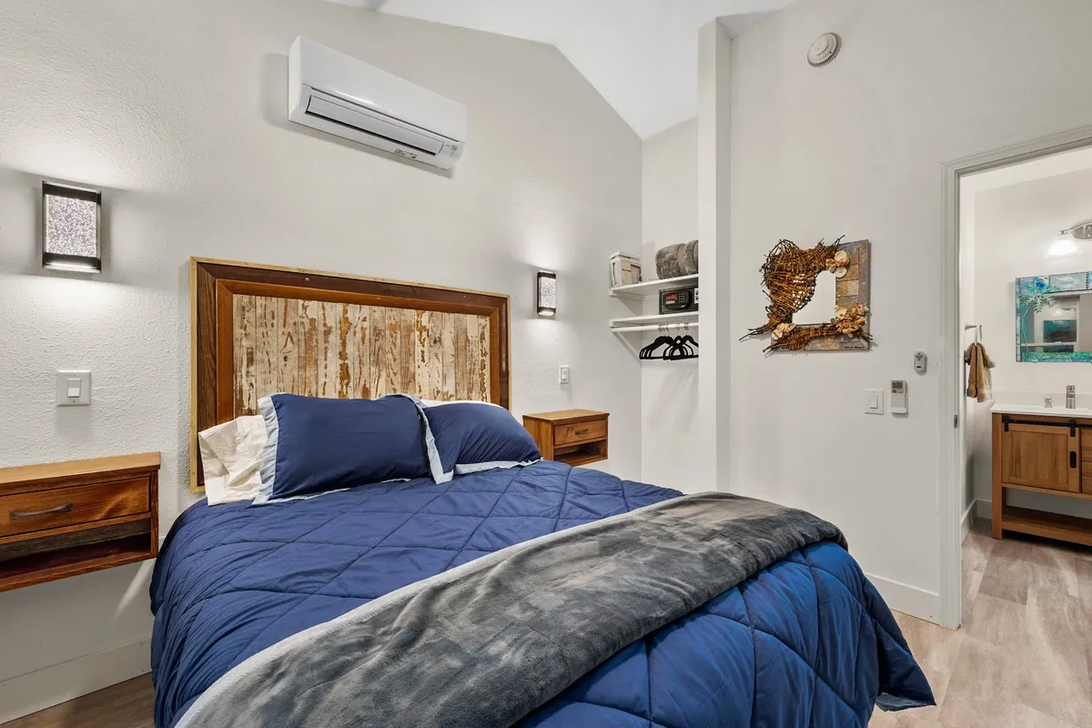 Sea Cottages of Amelia, Nassau interior view