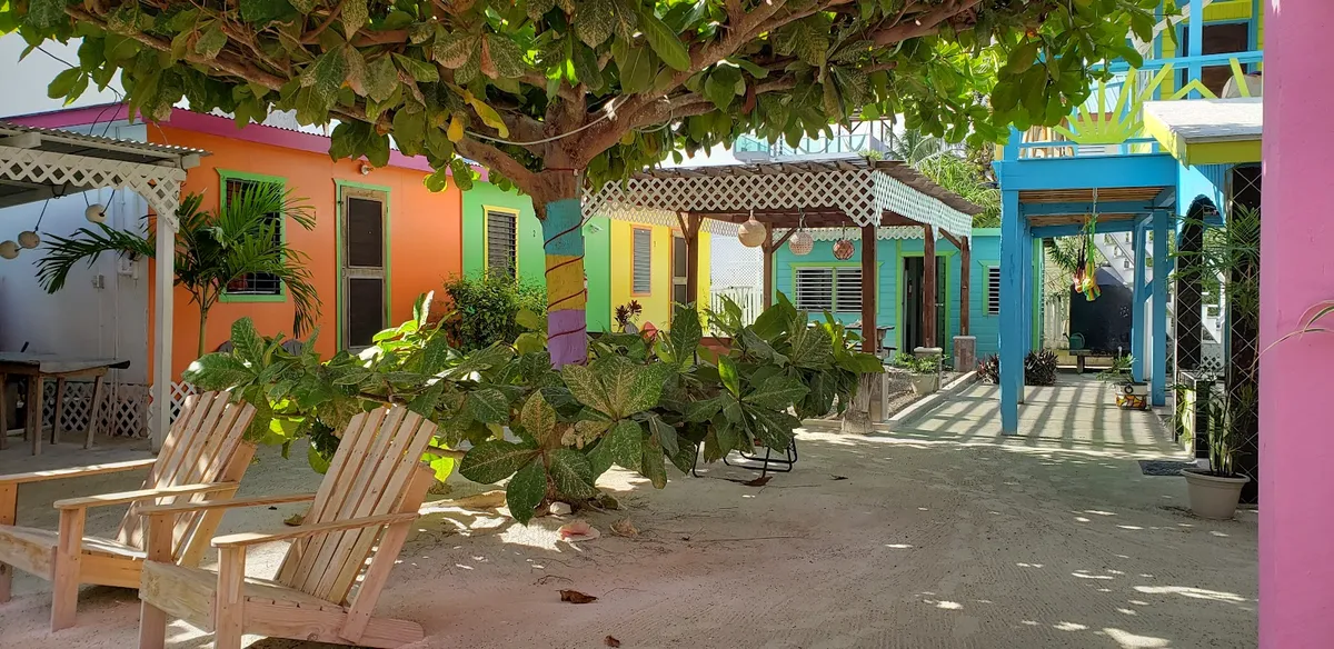 Sea n Sun Guest House, Caye Caulker interior view